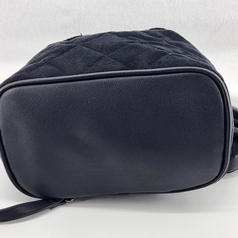 Juicy Couture Quilted Velour 2-n-1 Backpack Liquorice Black Heart Logo 11JCDS8MX